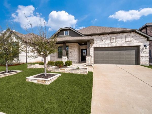 813 Cromwell Drive, Celina, TX 75009