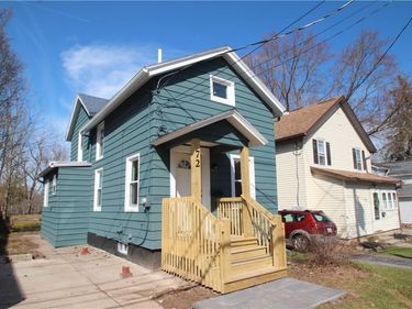 72 State Street, Holley, NY 14470