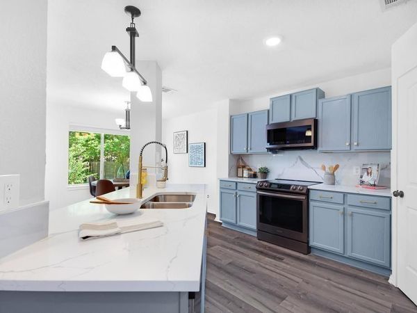 2203 Lexfield LN , Cedar Park, TX 78613