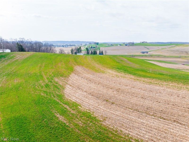 N American Road, Dover, OH 44622 Photo 17