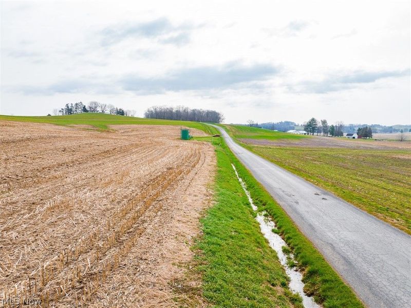 N American Road, Dover, OH 44622 Photo 29