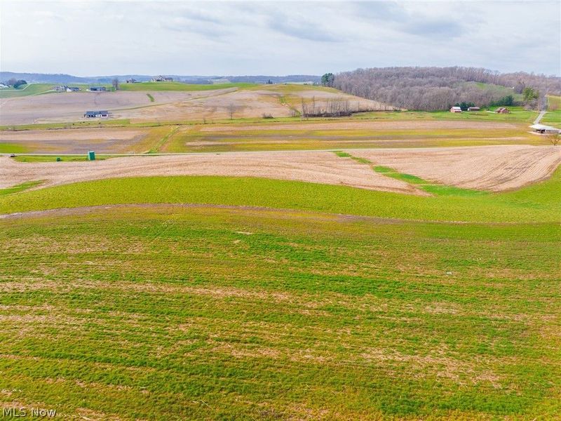 N American Road, Dover, OH 44622 Photo 38