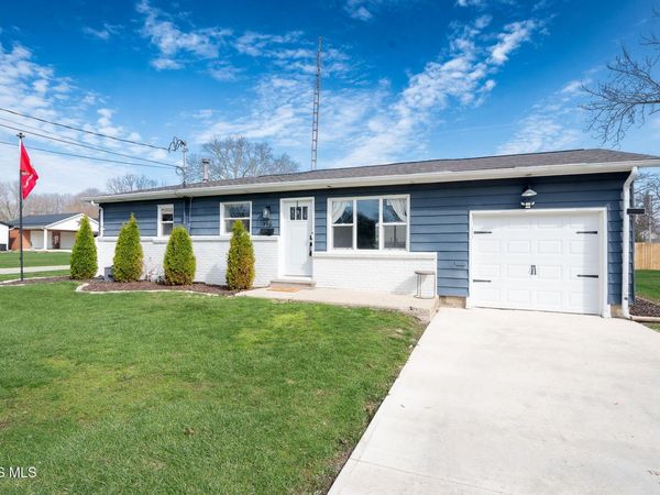 916 Navarre Avenue, Bryan, OH 43506