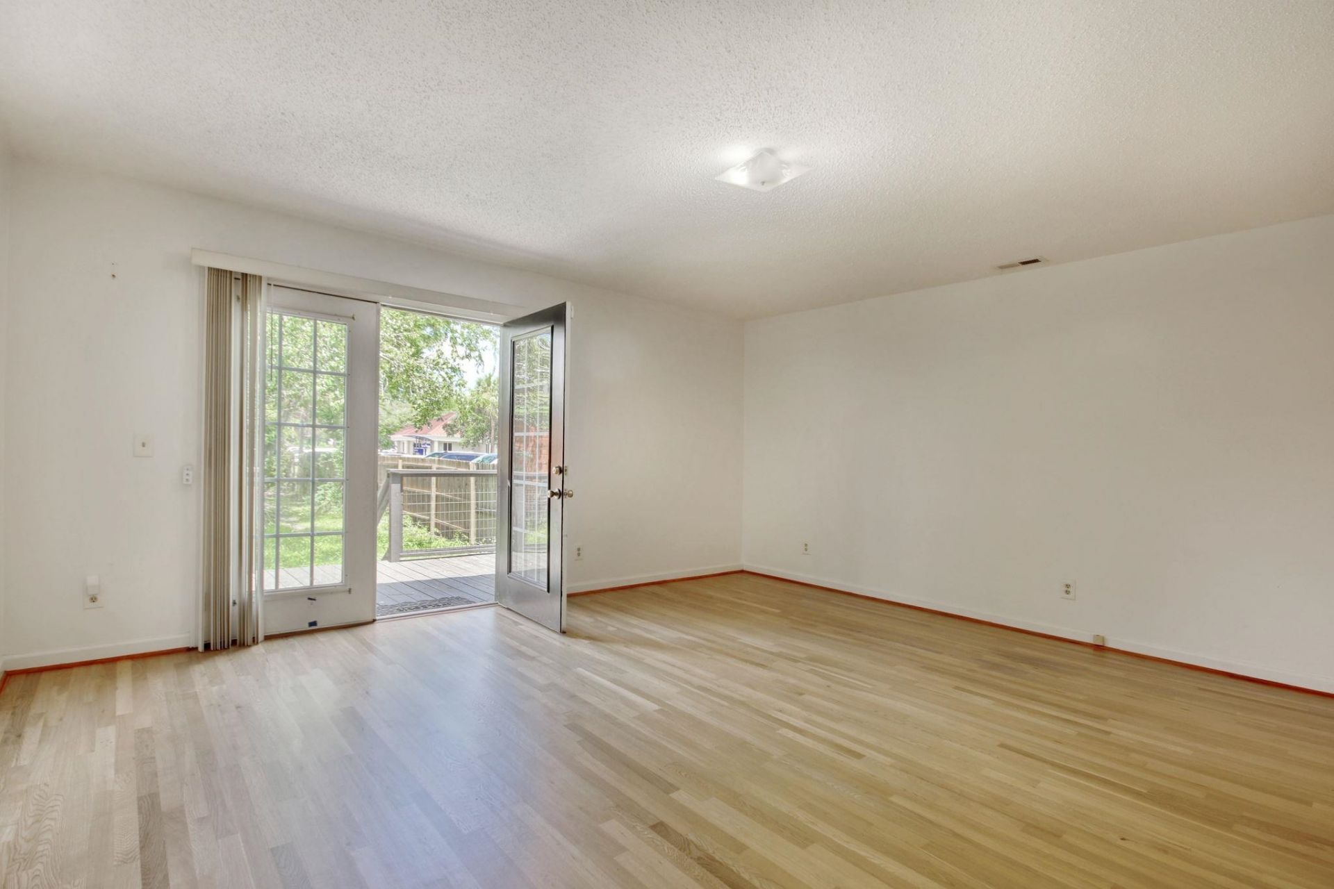 1028 Duke St.  Photo 17