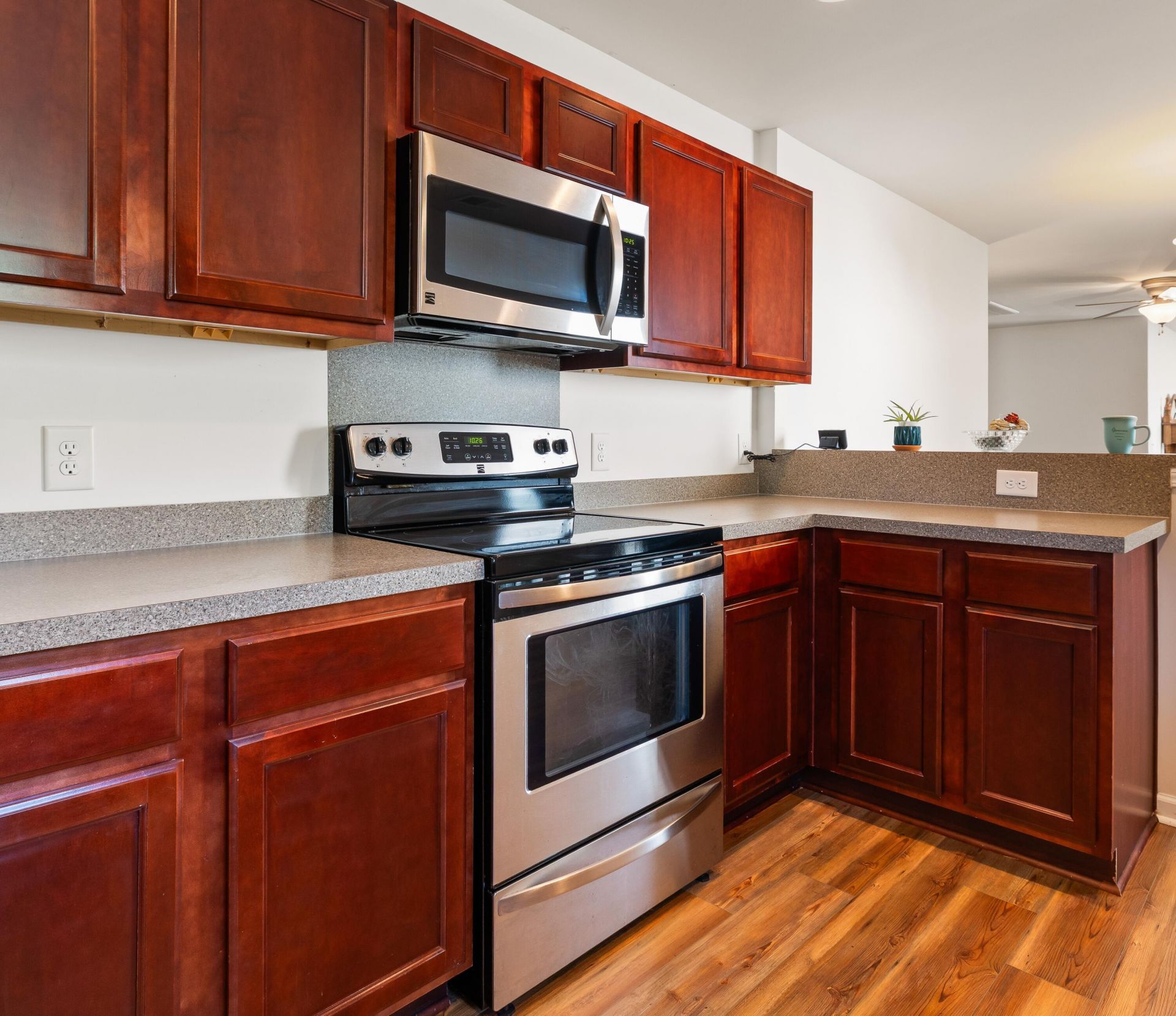 184 Brittondale Road Photo 11