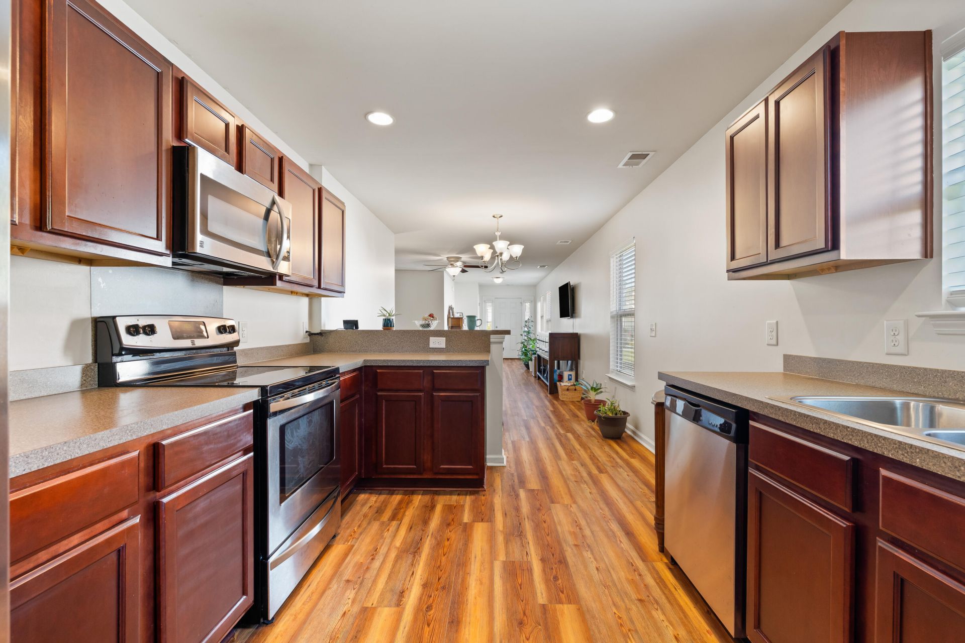 184 Brittondale Road Photo 12