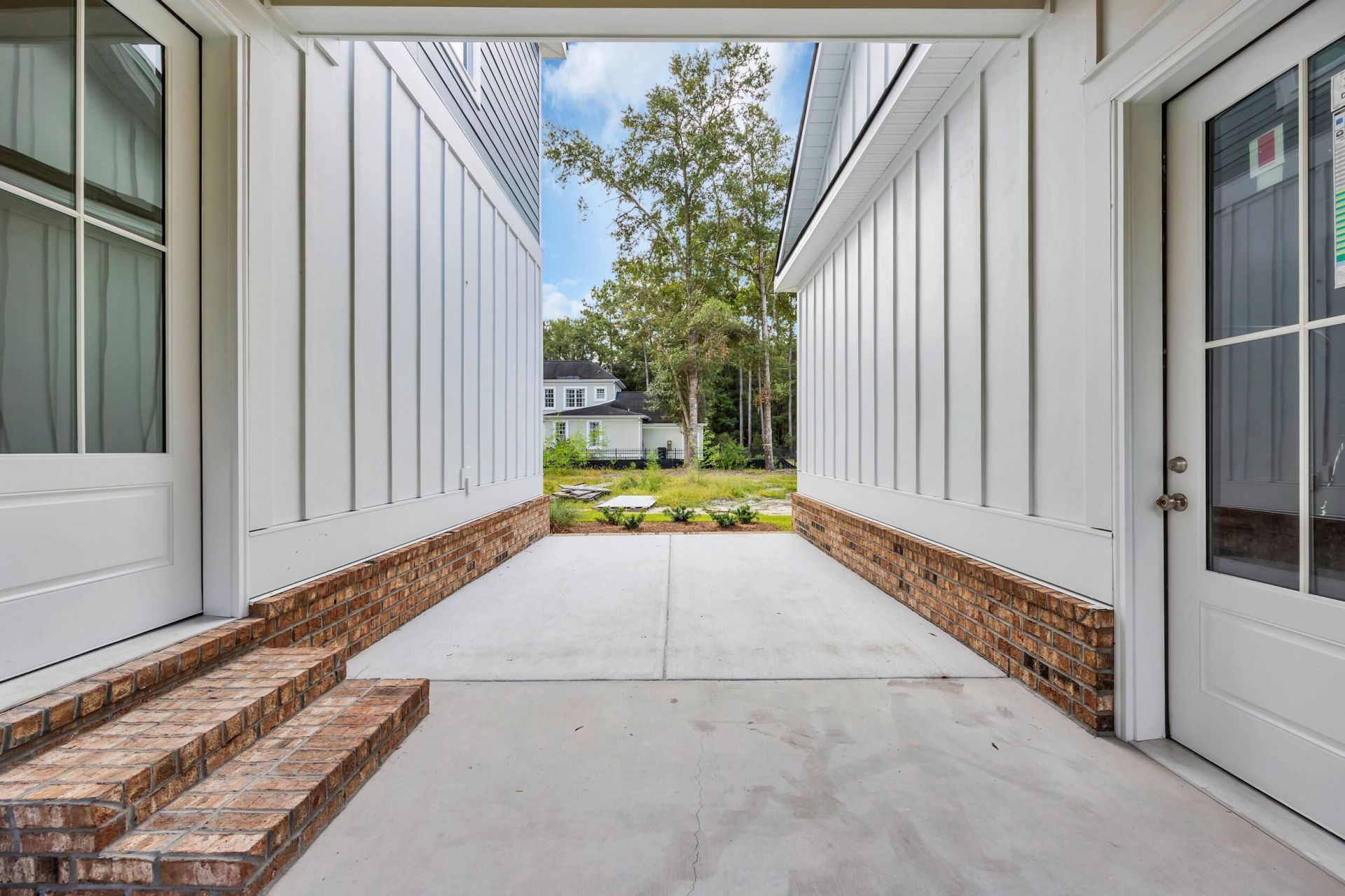 255 Madison Drive Photo 20