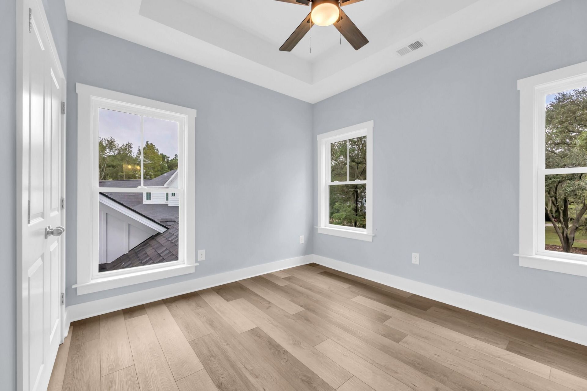 255 Madison Drive Photo 29