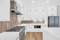 255 Madison Drive photo 4