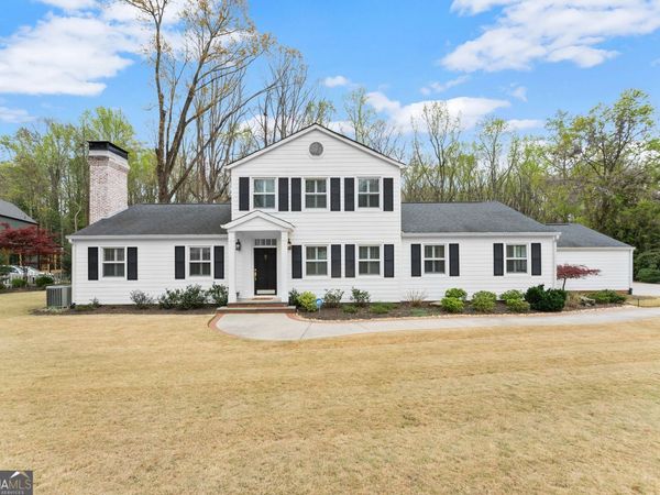 669 Dixon Drive, Gainesville, GA 30501