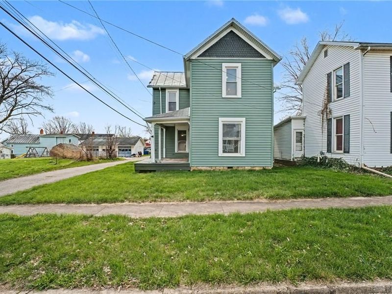 217 W Dayton Street, Lewisburg, OH 45338 Photo 2