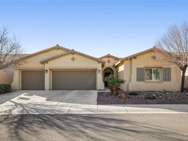 4347 La Romita Street , Pahrump, NV 89061