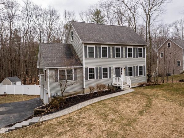 18 Piscataqua Road, Dover, NH 03820