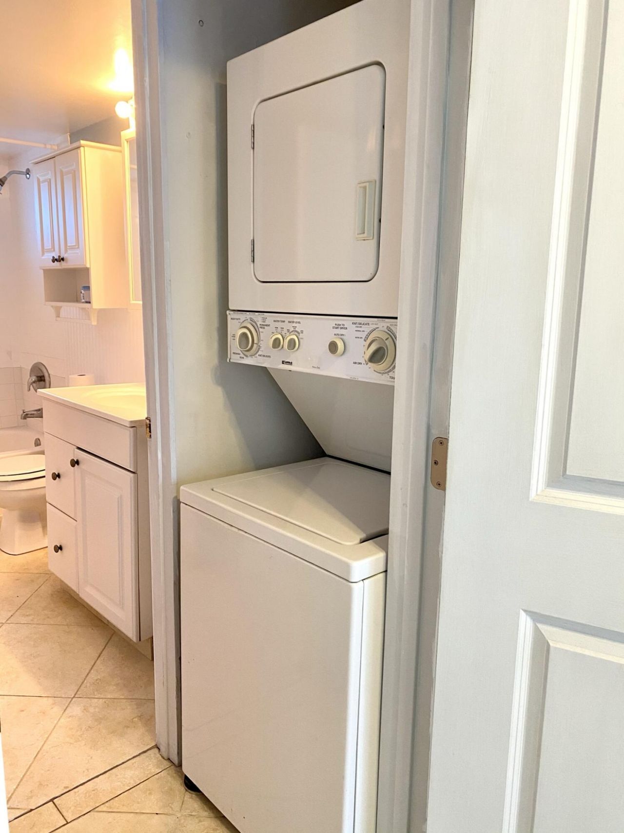 1407 NE 56th Street, Unit 207, Fort Lauderdale, FL 33334 Photo