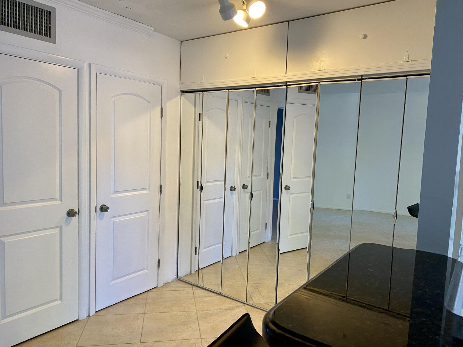 1407 NE 56th Street, Unit 207, Fort Lauderdale, FL 33334 Photo