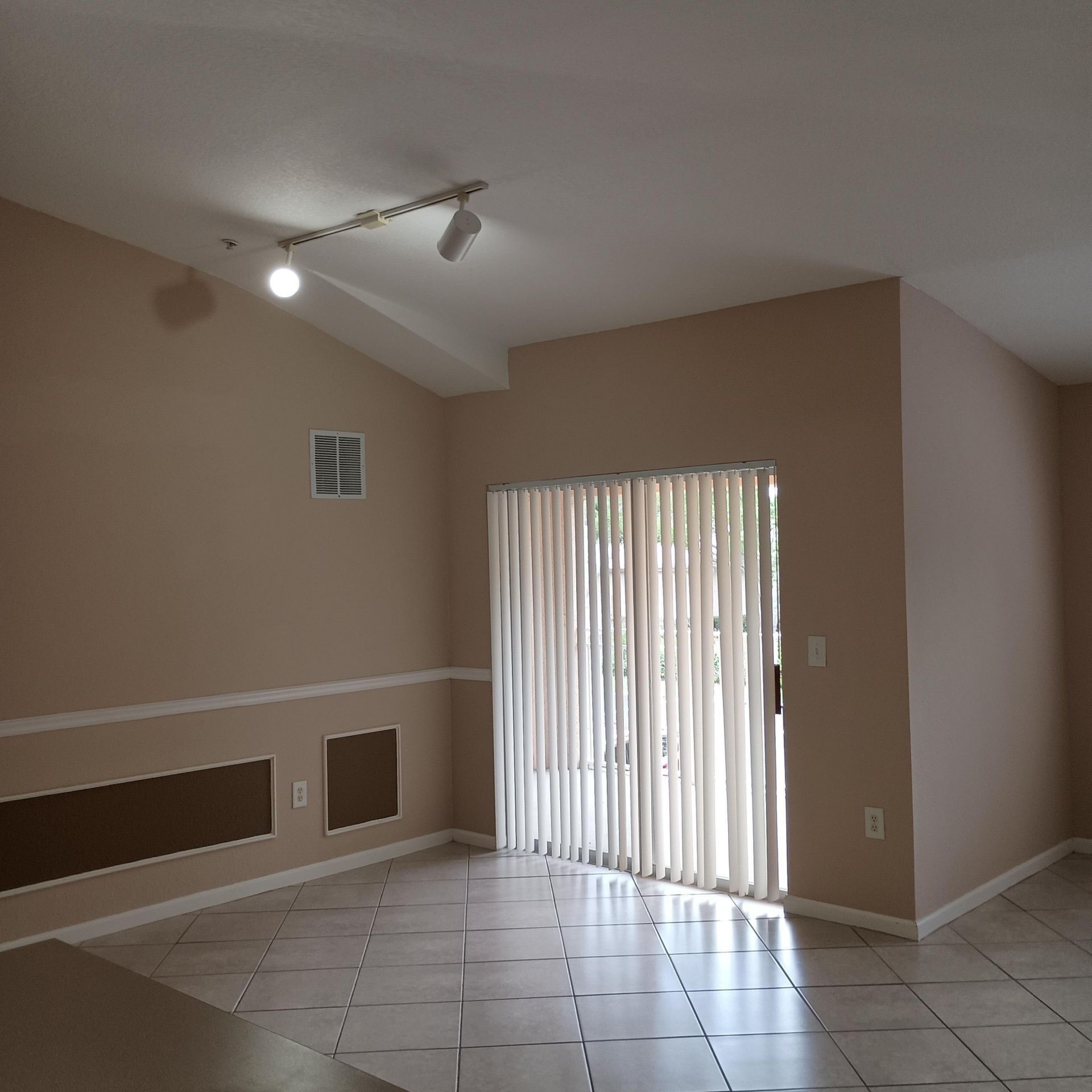 131 SW Palm Drive, Unit 201, Port Saint Lucie, FL 34986 Photo