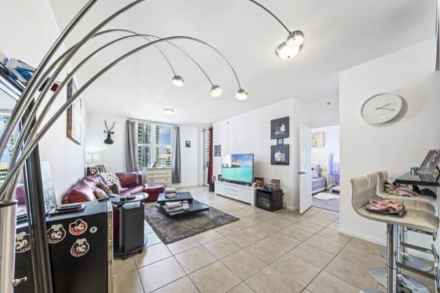 511 SE 5 Avenue, Unit 1722, Fort Lauderdale, FL 33301 Photo