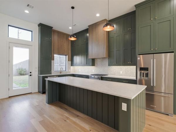 827 NW 8th Street, Oklahoma City, OK 73106