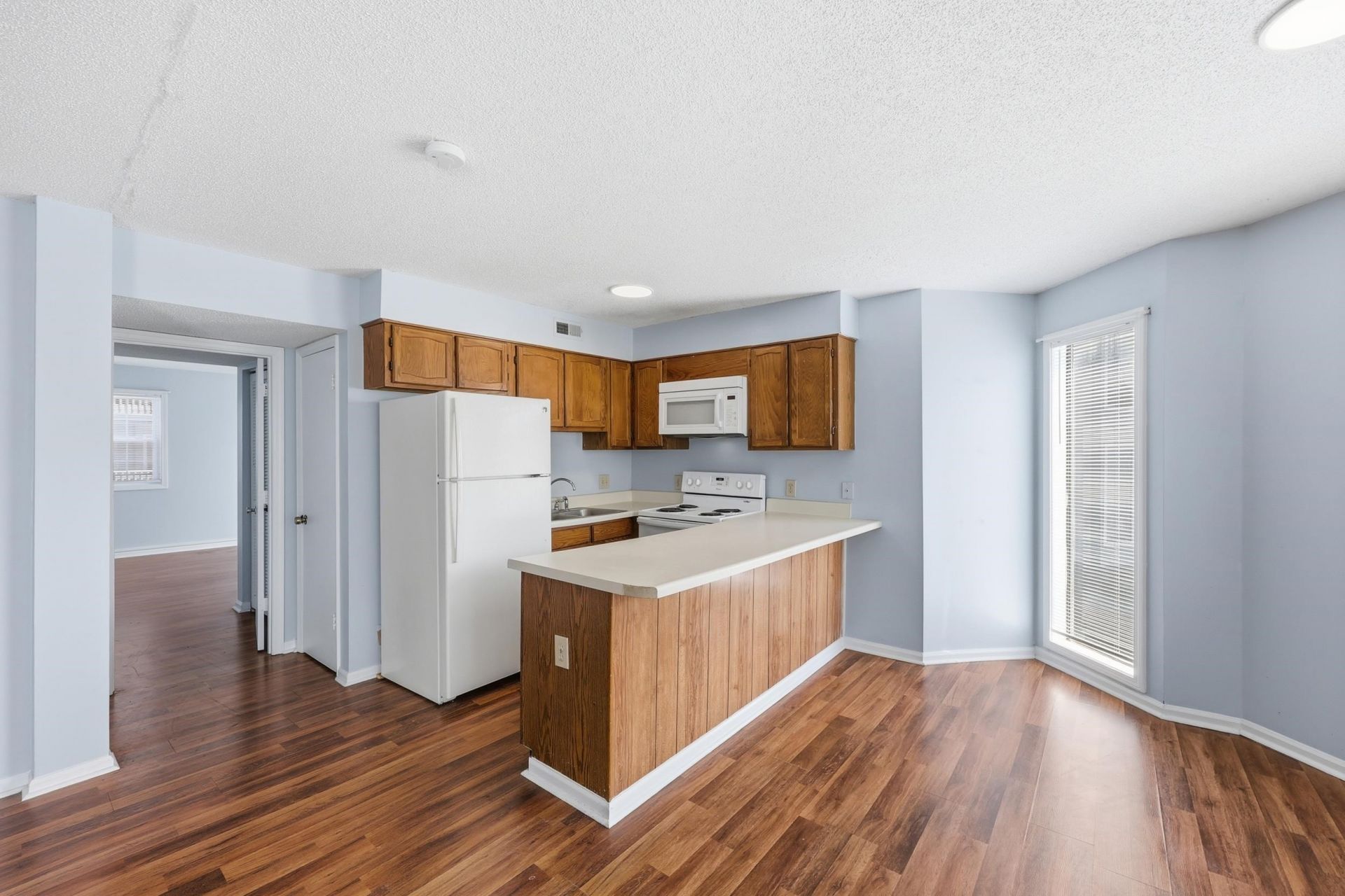 1500 Cenith Dr. Photo 11