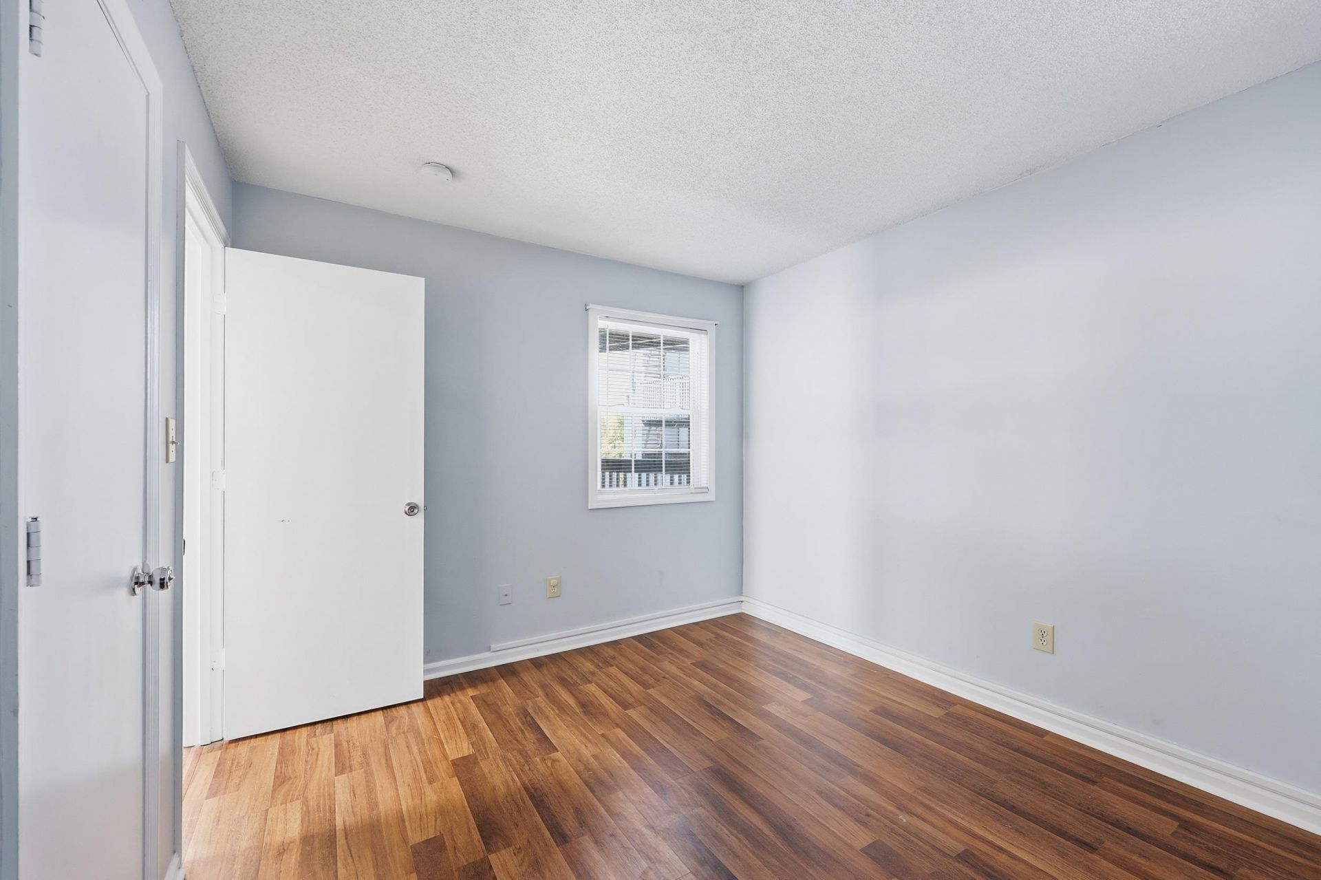 1500 Cenith Dr. Photo 14