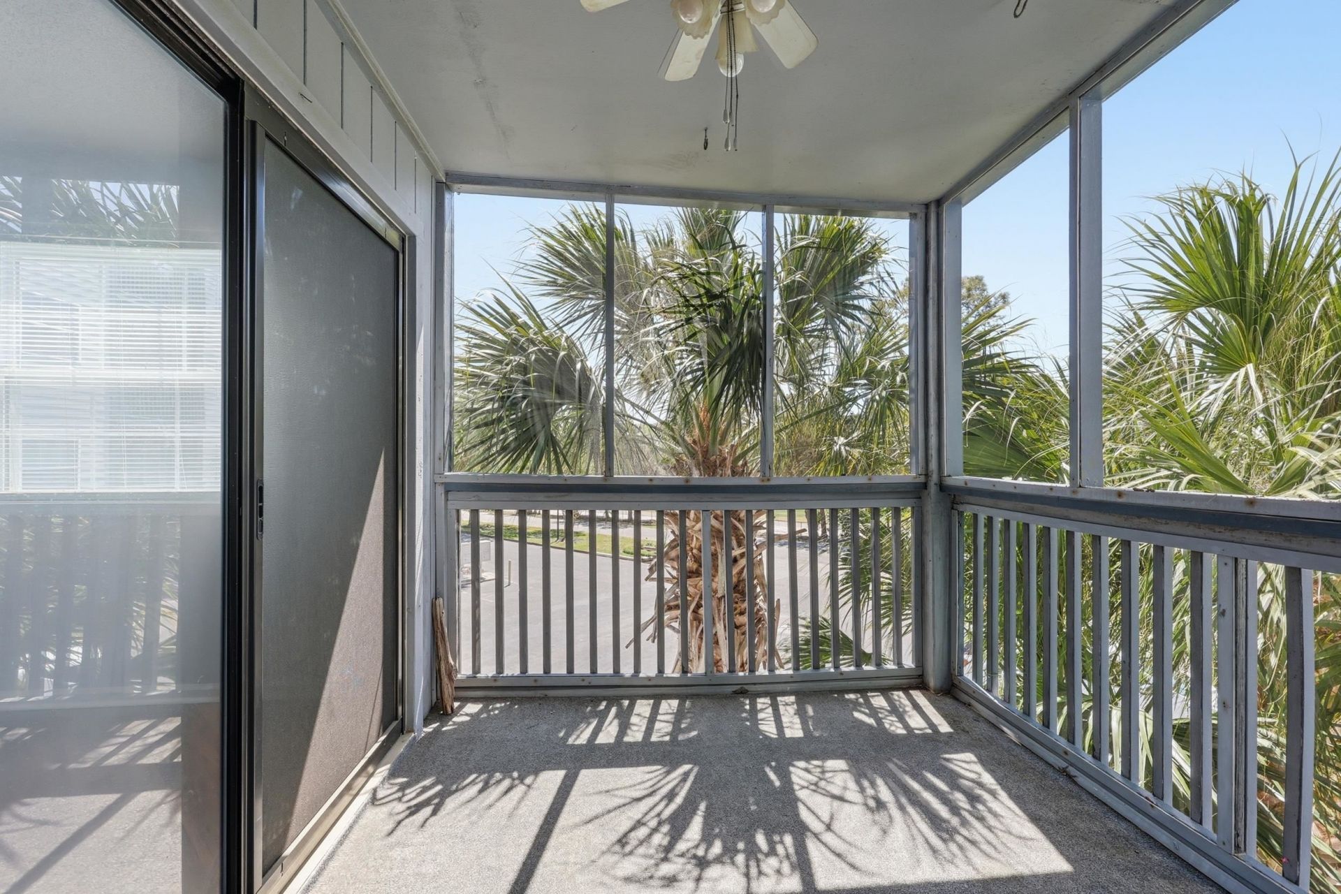 1500 Cenith Dr. Photo 21