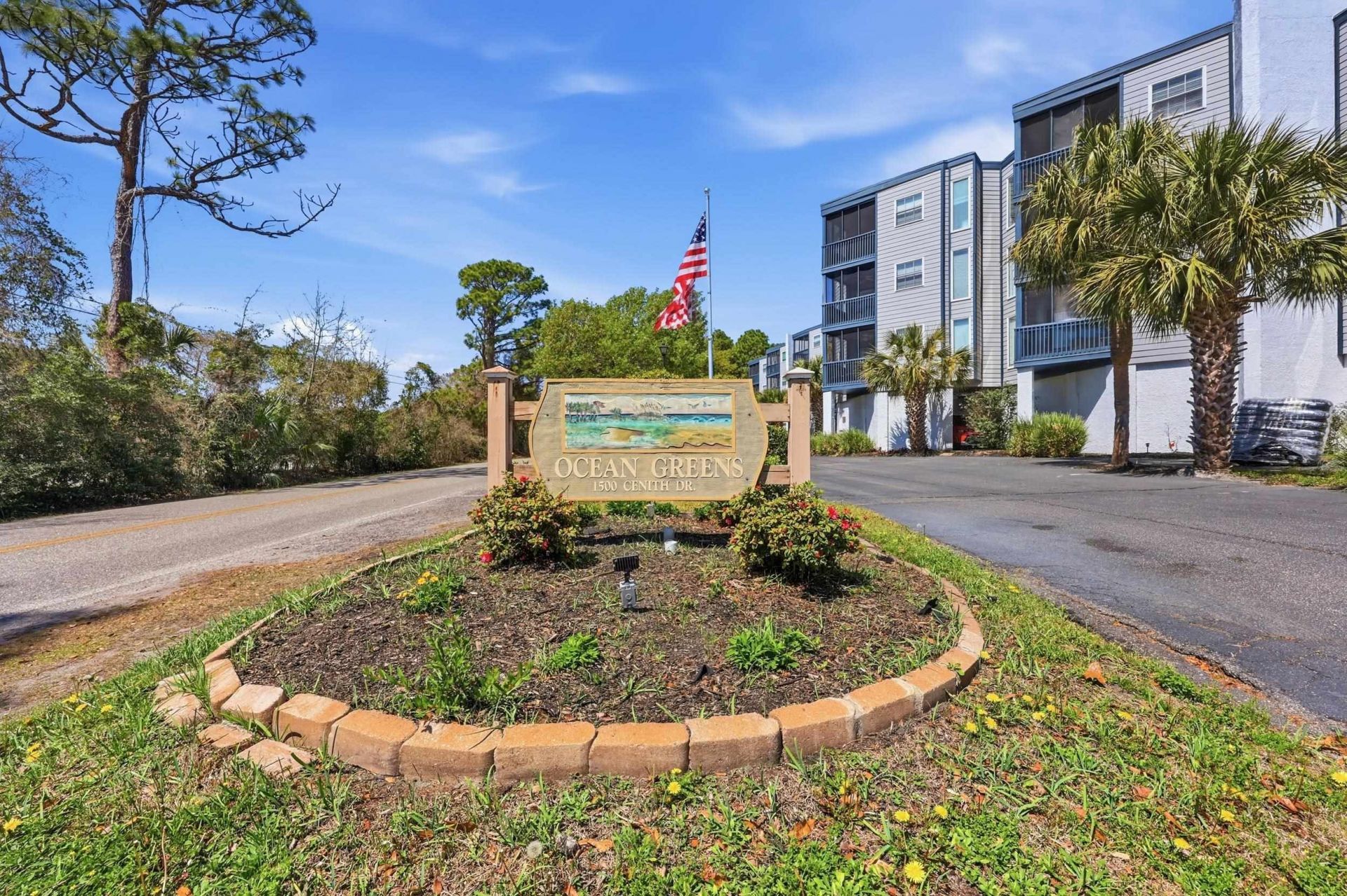 1500 Cenith Dr. Photo 24