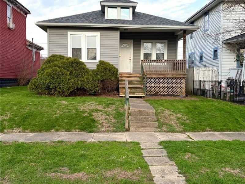 776 Larzelere Avenue , Zanesville, OH 43701 Photo 1