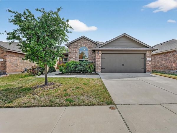 824 Rutherford Drive , Crowley, TX 76036