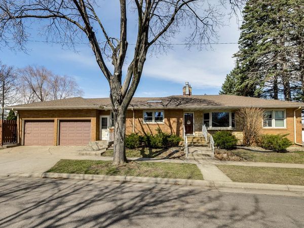 1345 Berkeley Avenue, Saint Paul, MN 55105