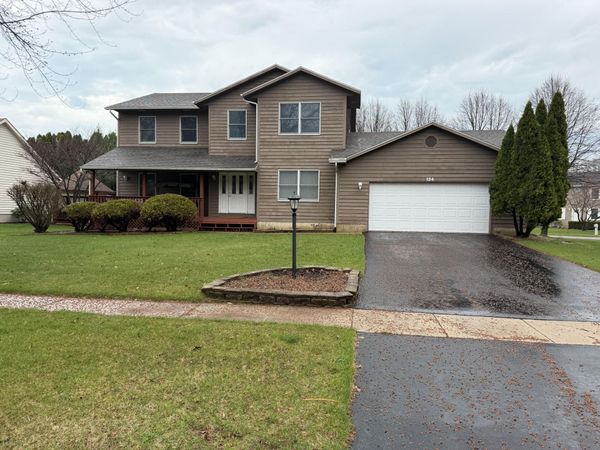 124 Beverly Drive, Chesterton, IN 46304