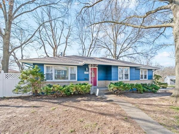 9301 E 79th Street, Raytown, MO 64138