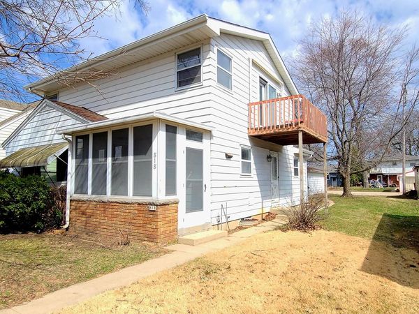 818 S 116th STREET, West Allis, WI 53214