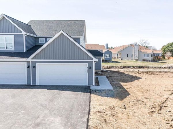1812-1814 Kyle Circle, Beloit, WI 53511