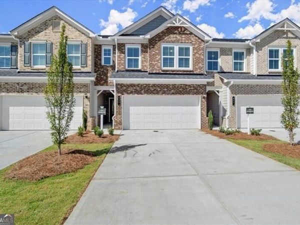 897 Pensive Run, Dacula, GA 30019