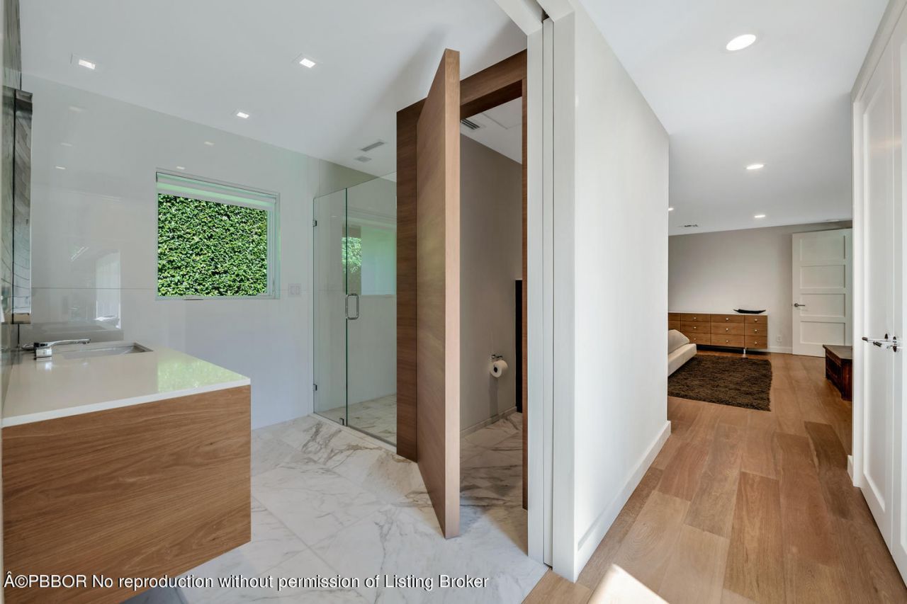 264 Sandpiper Drive, Palm Beach, FL 33480 Photo