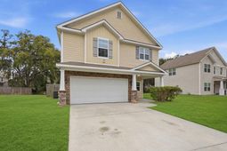 134 Mission Way photo 4