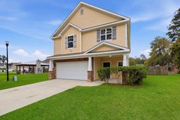 134 Mission Way photo 4