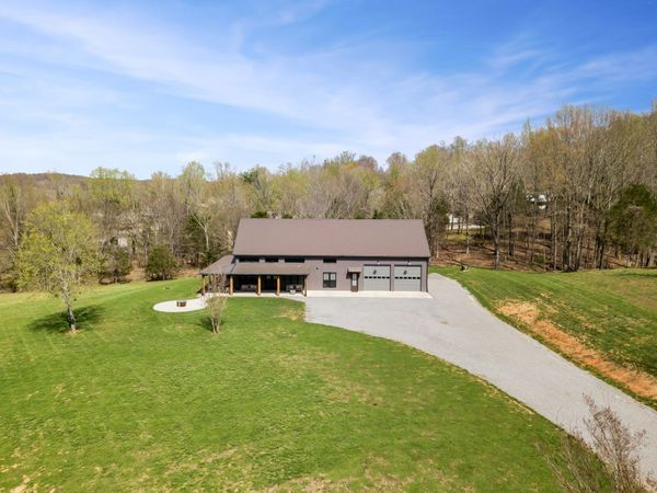 156 Junction Dr, Cadiz, KY 42211