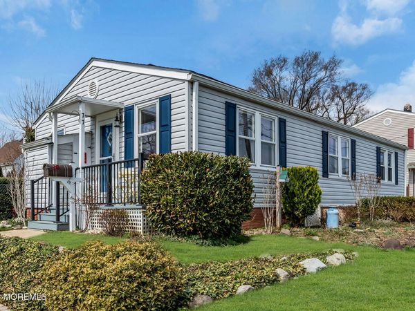 77 Barker Avenue, Shrewsbury Twp, NJ 07724