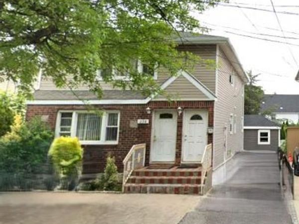 238 Nassau Boulevard , Unit 2, Garden City South, NY 11530