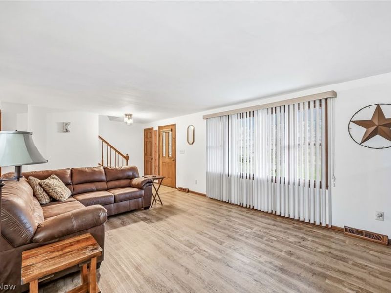 4562 Sheffield Drive , Austintown, OH 44515 Photo 12