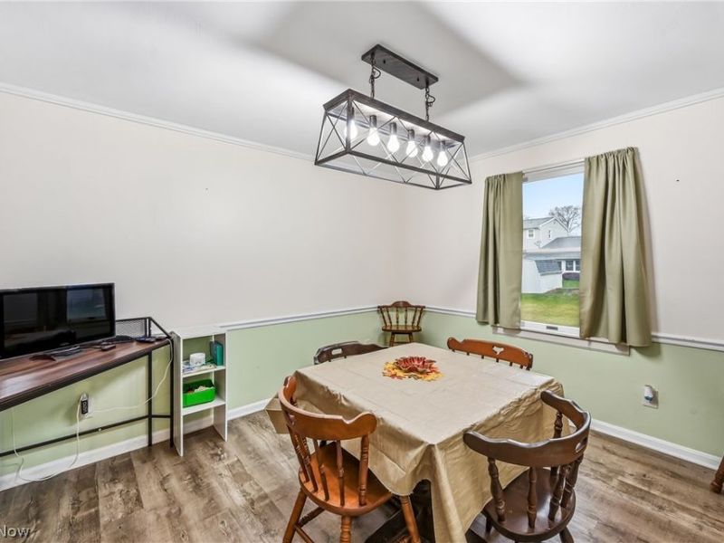 4562 Sheffield Drive , Austintown, OH 44515 Photo 16