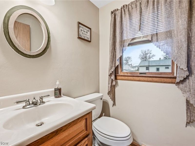 4562 Sheffield Drive , Austintown, OH 44515 Photo 22