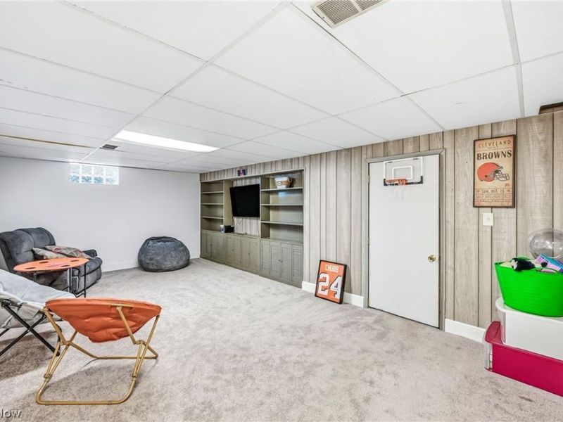 4562 Sheffield Drive , Austintown, OH 44515 Photo 35