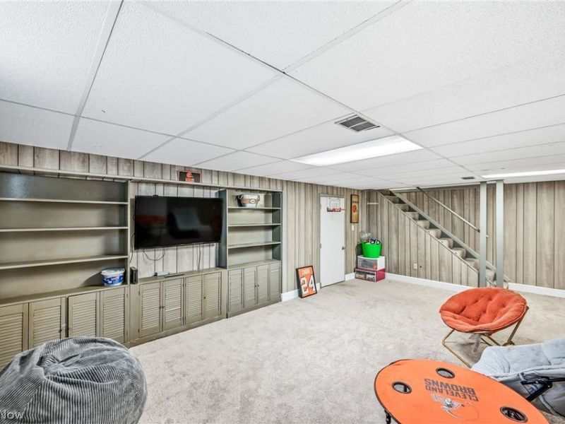 4562 Sheffield Drive , Austintown, OH 44515 Photo 37