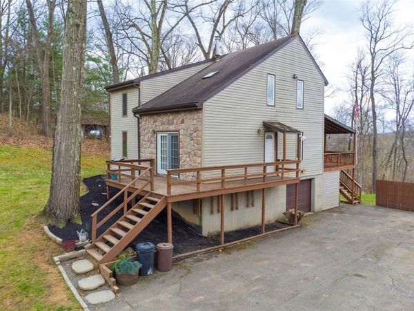 147 Valley View Road, Eighty Four, PA 15330