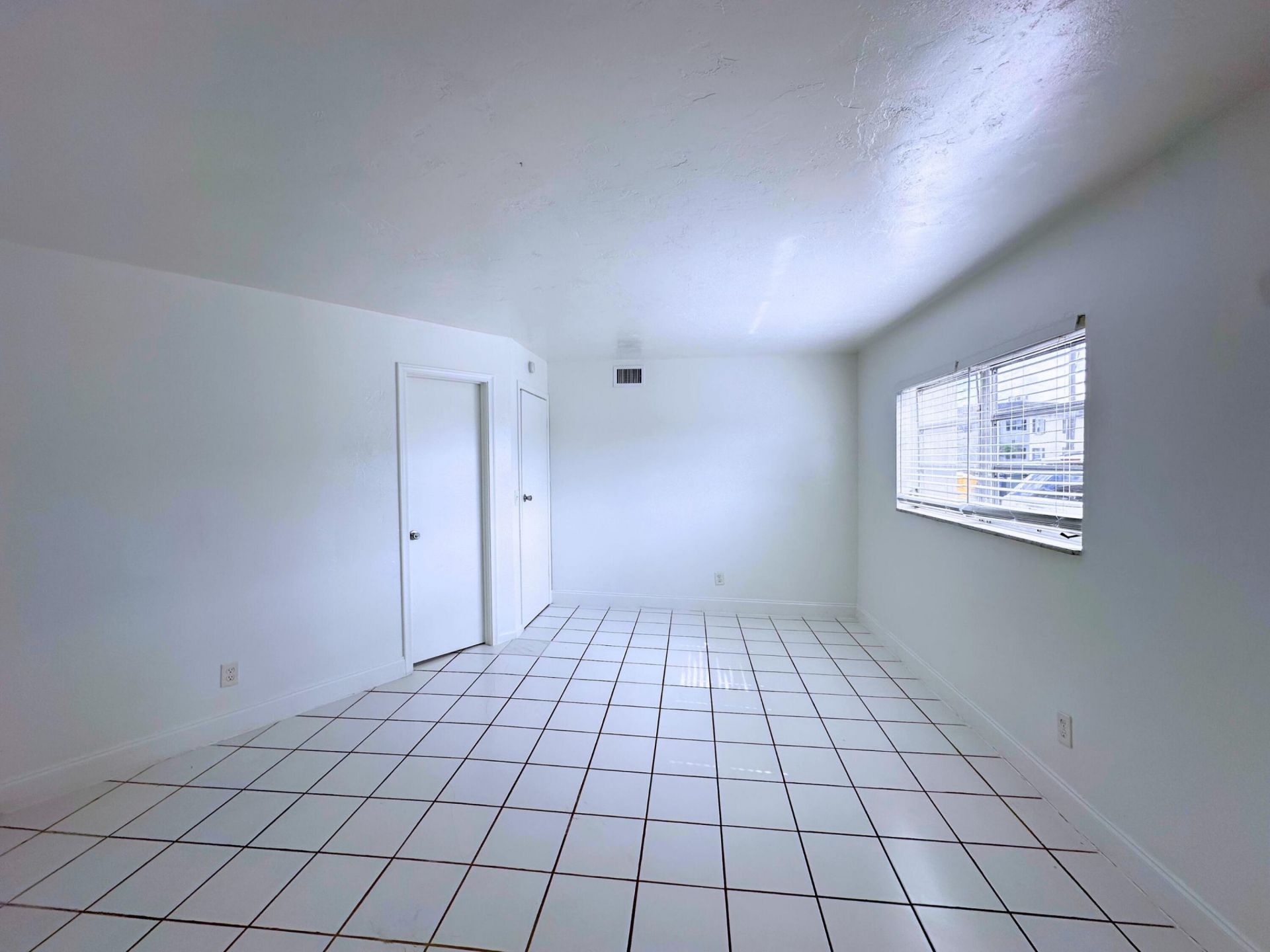 519 W Kalmia Drive, Unit 2, West Palm Beach, FL 33403 Photo
