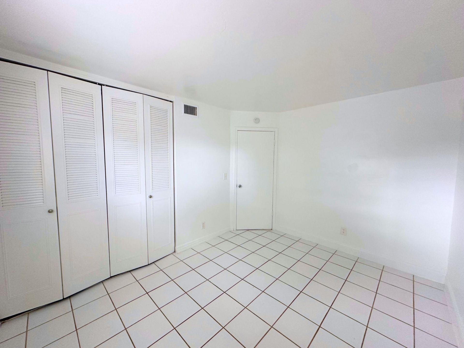 519 W Kalmia Drive, Unit 2, West Palm Beach, FL 33403 Photo