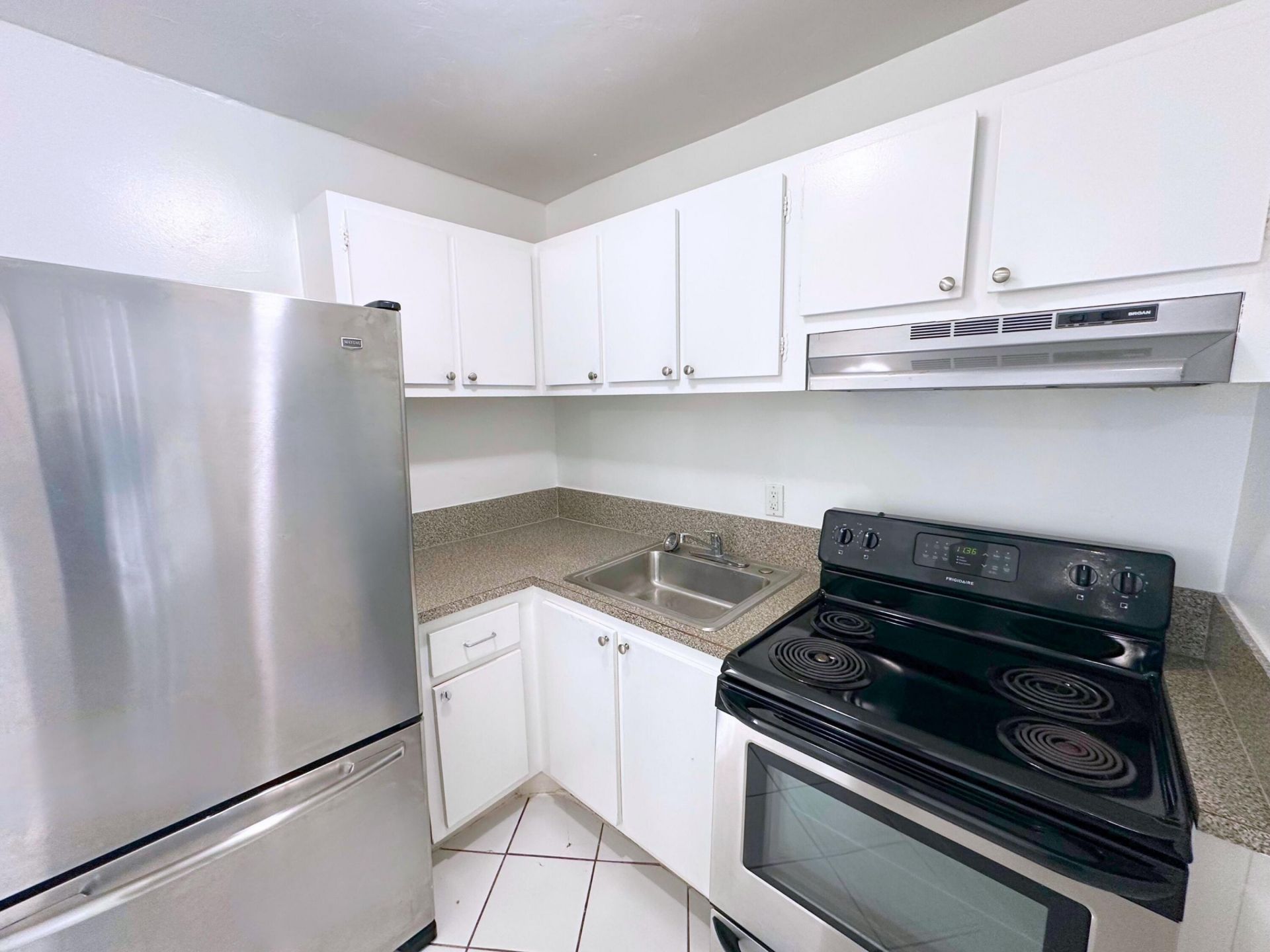 519 W Kalmia Drive, Unit 2, West Palm Beach, FL 33403 Photo
