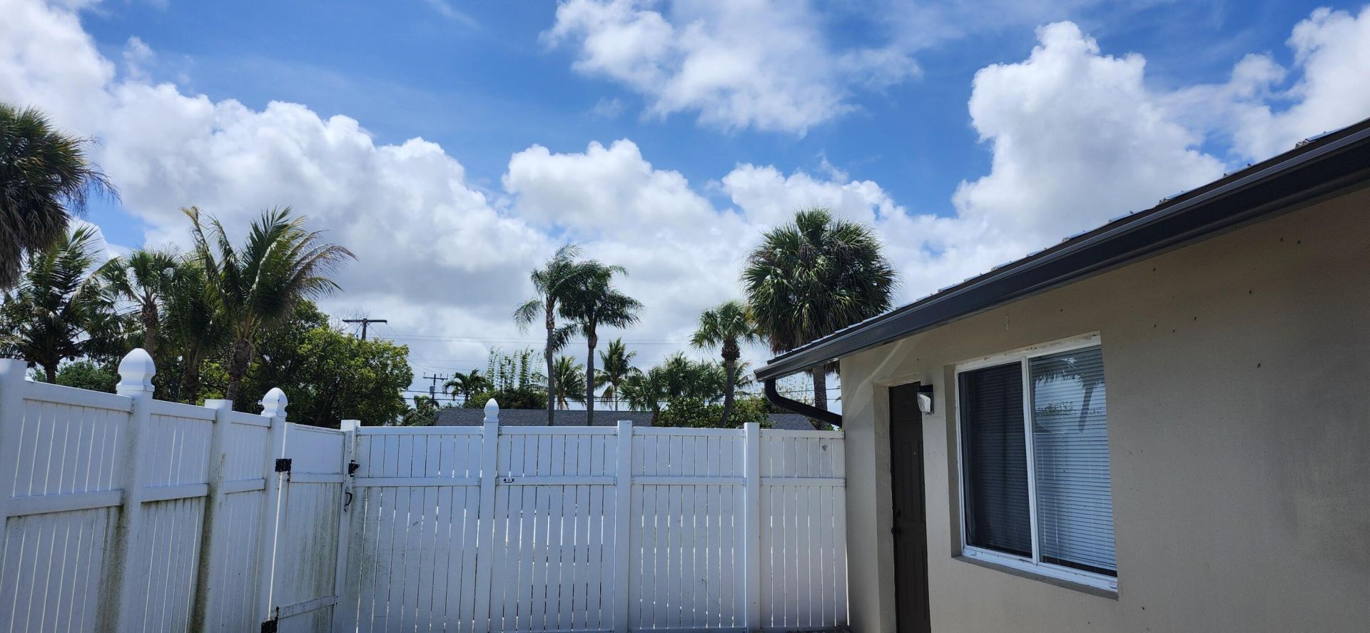 564 Holly Drive, Unit #1, Palm Beach Gardens, FL 33410 Photo